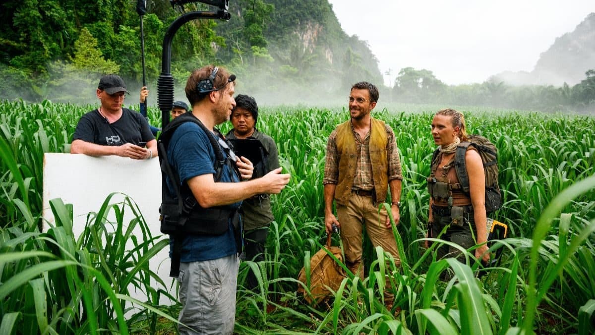 Cinematic and Communal Science Storytelling