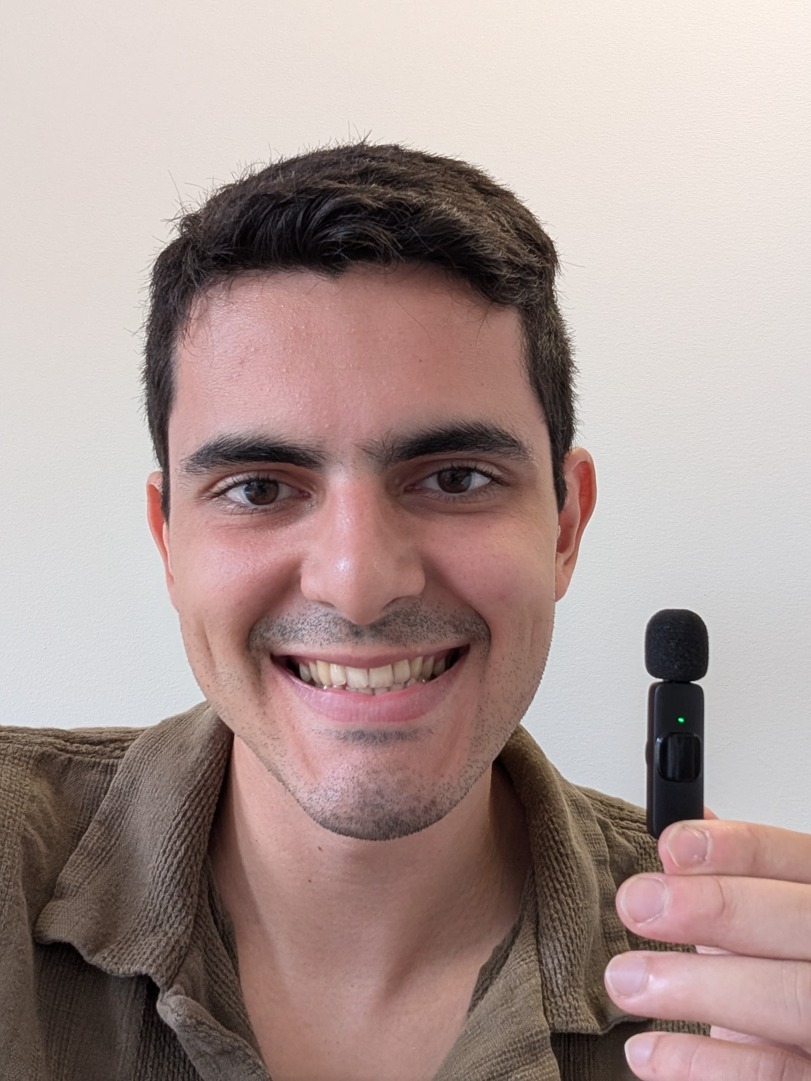 Raúl Falcón recording for Enchiridion - Reach out and connect